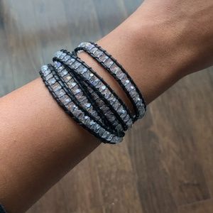 VICTORIA EMERSON Leather Wrap Bracelet in Black and White